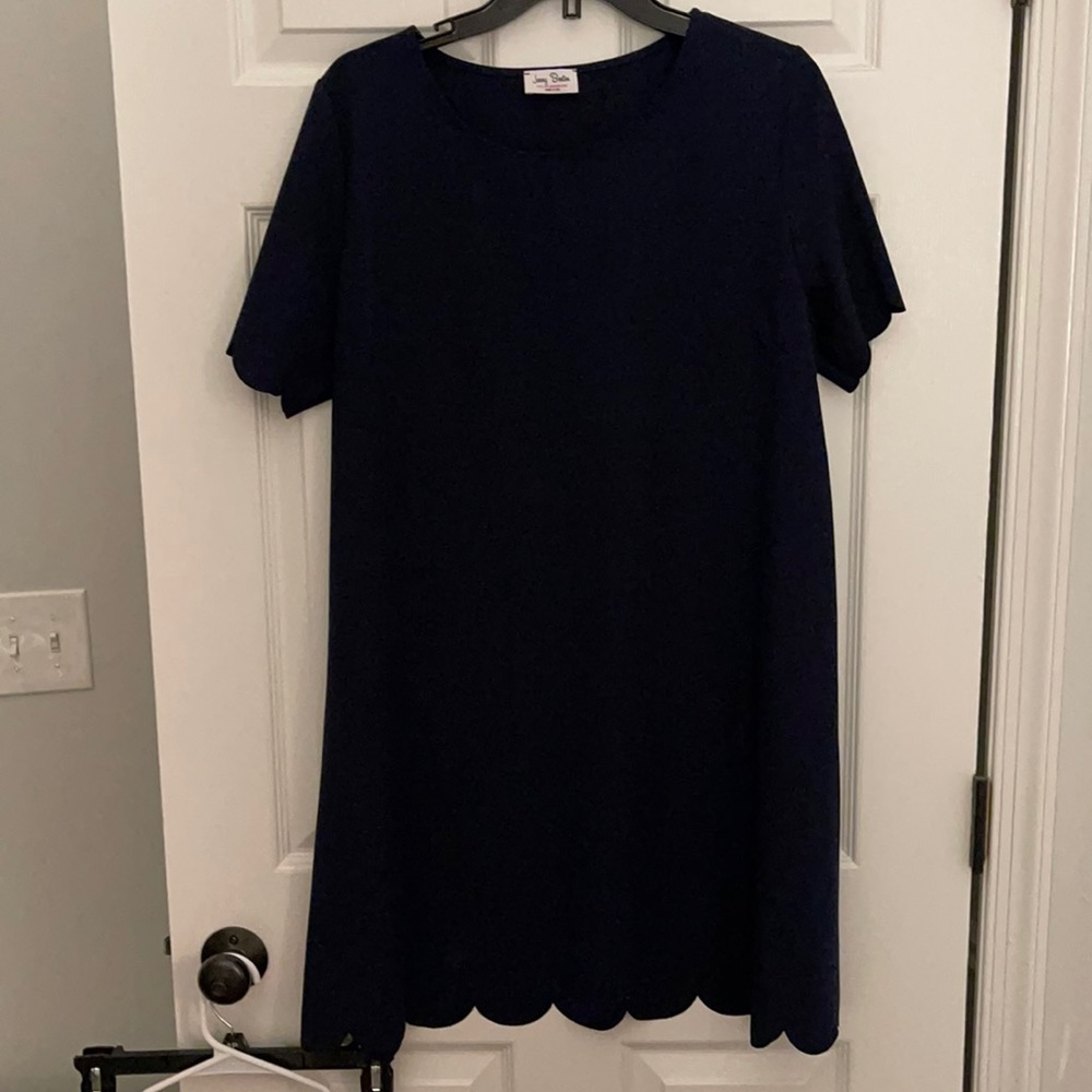 Nwot Navy jenny Boston scalloped hem dress